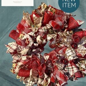 Festive Red and White Plaid Wreath